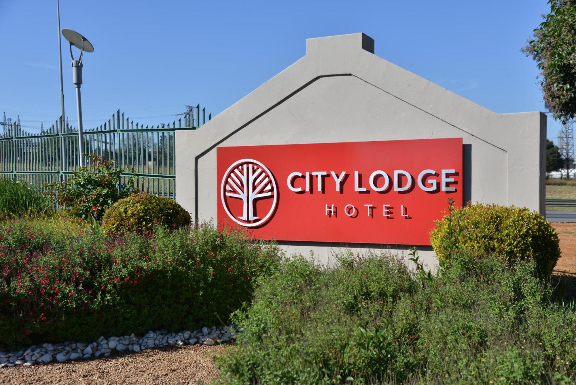 City Lodge Hotel Johannesburg Airport, Barbara Road Kempton Park Exterior foto